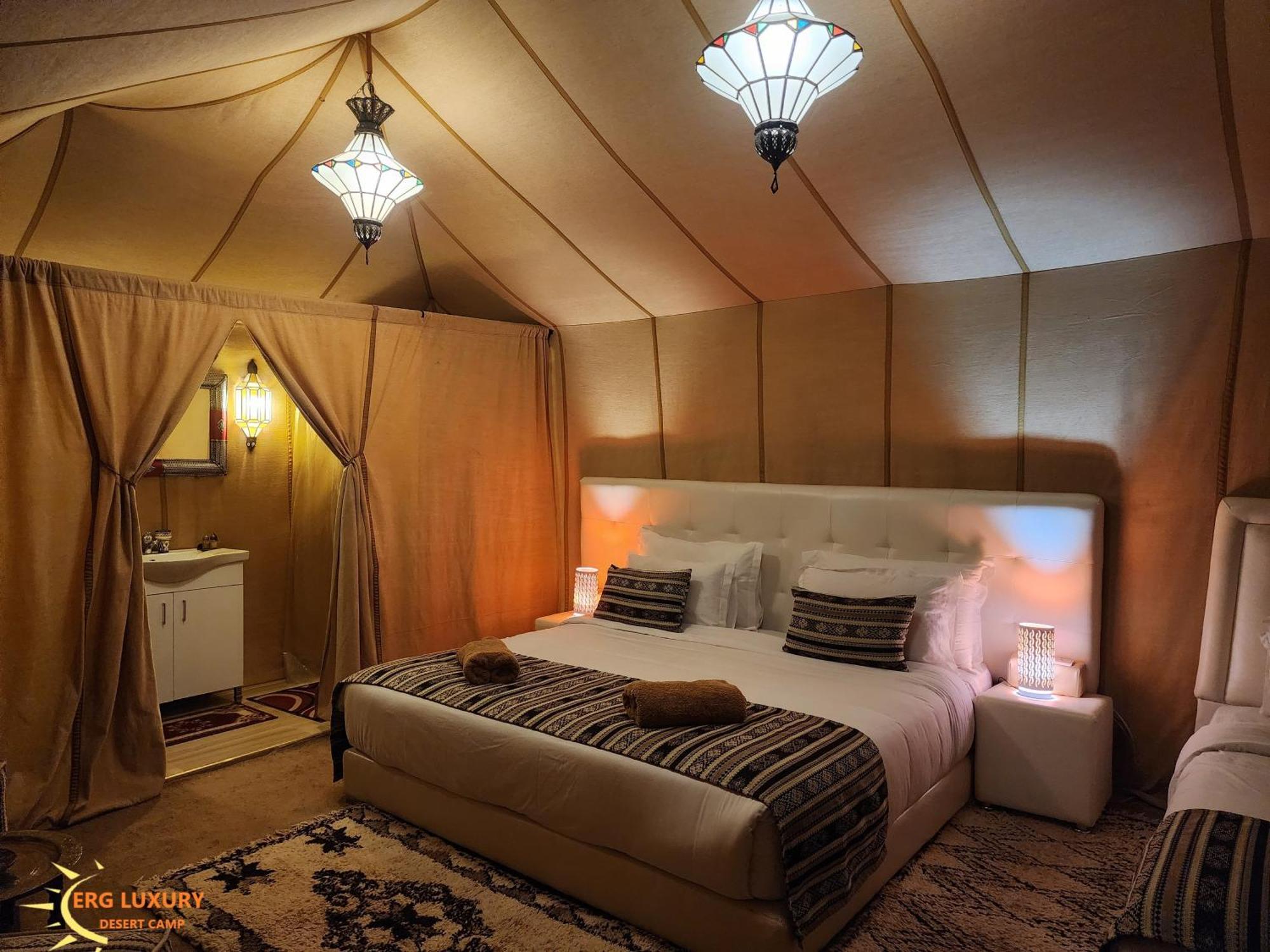 Dounia Luxury Camp 호텔 메르주가 외부 사진