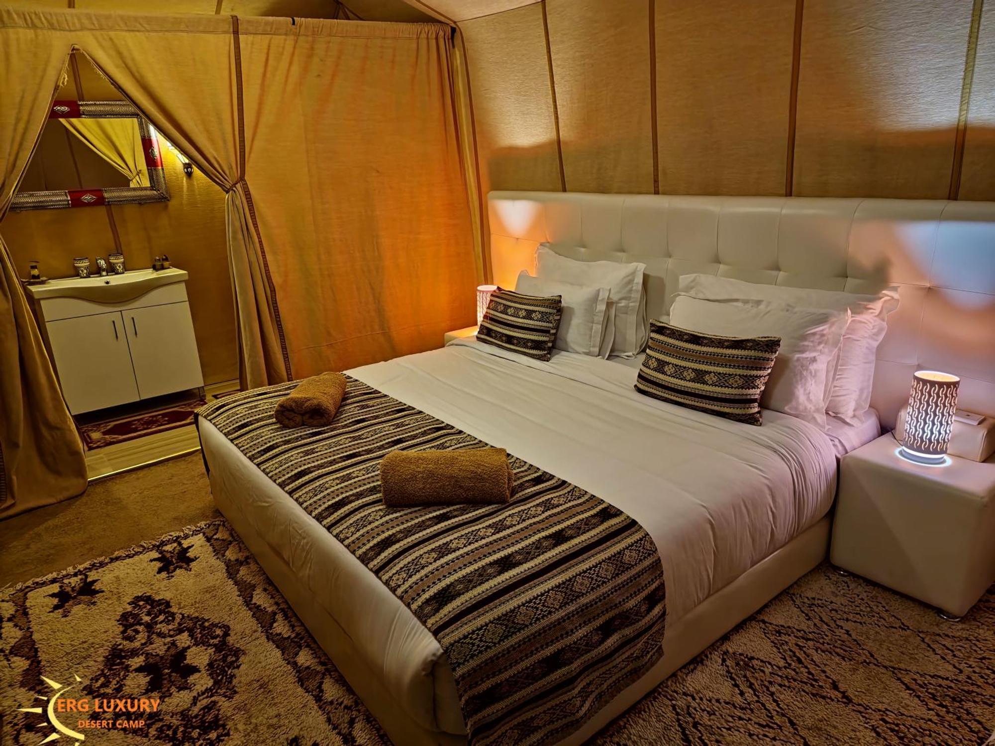 Dounia Luxury Camp 호텔 메르주가 외부 사진