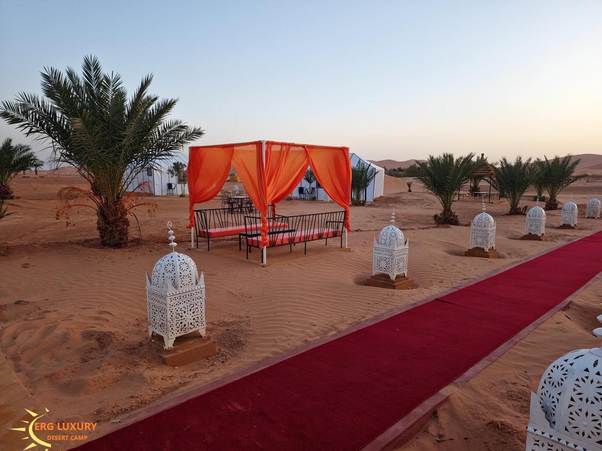 Dounia Luxury Camp 호텔 메르주가 외부 사진
