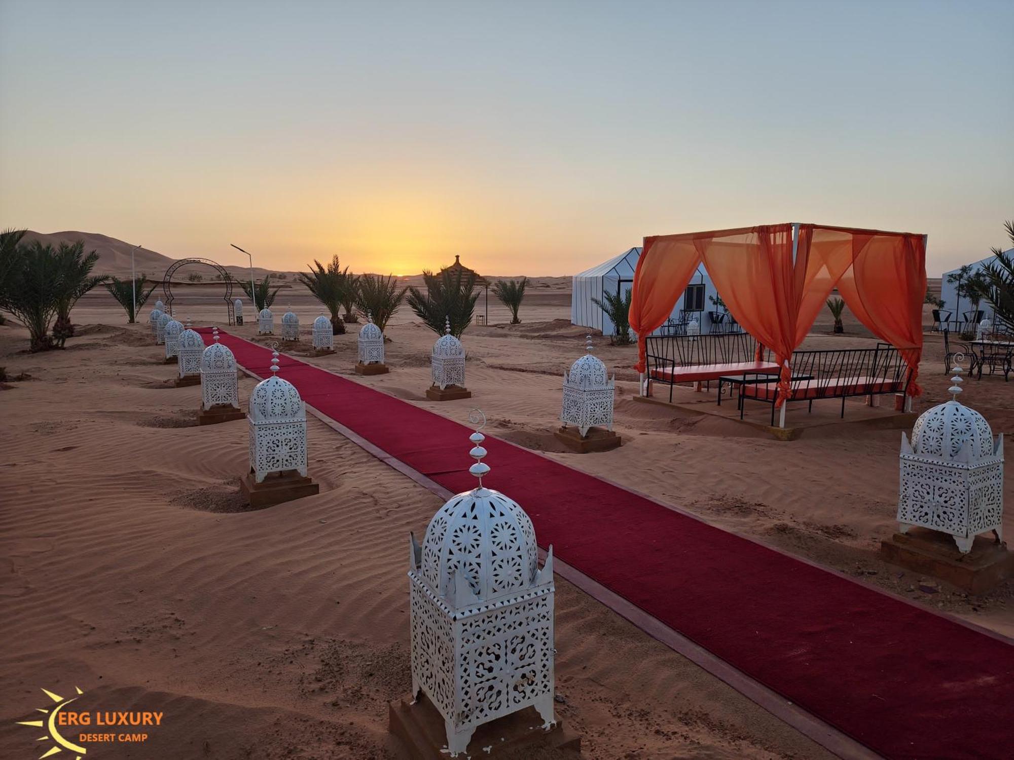 Dounia Luxury Camp 호텔 메르주가 외부 사진