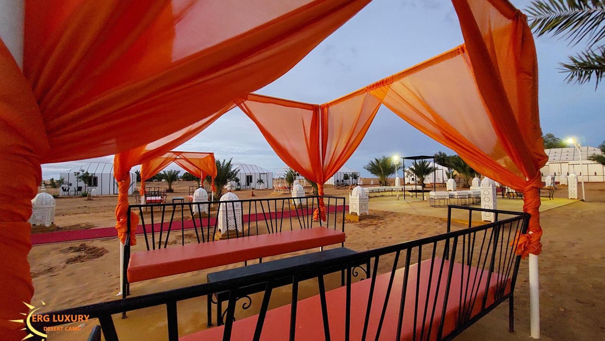 Dounia Luxury Camp 호텔 메르주가 외부 사진