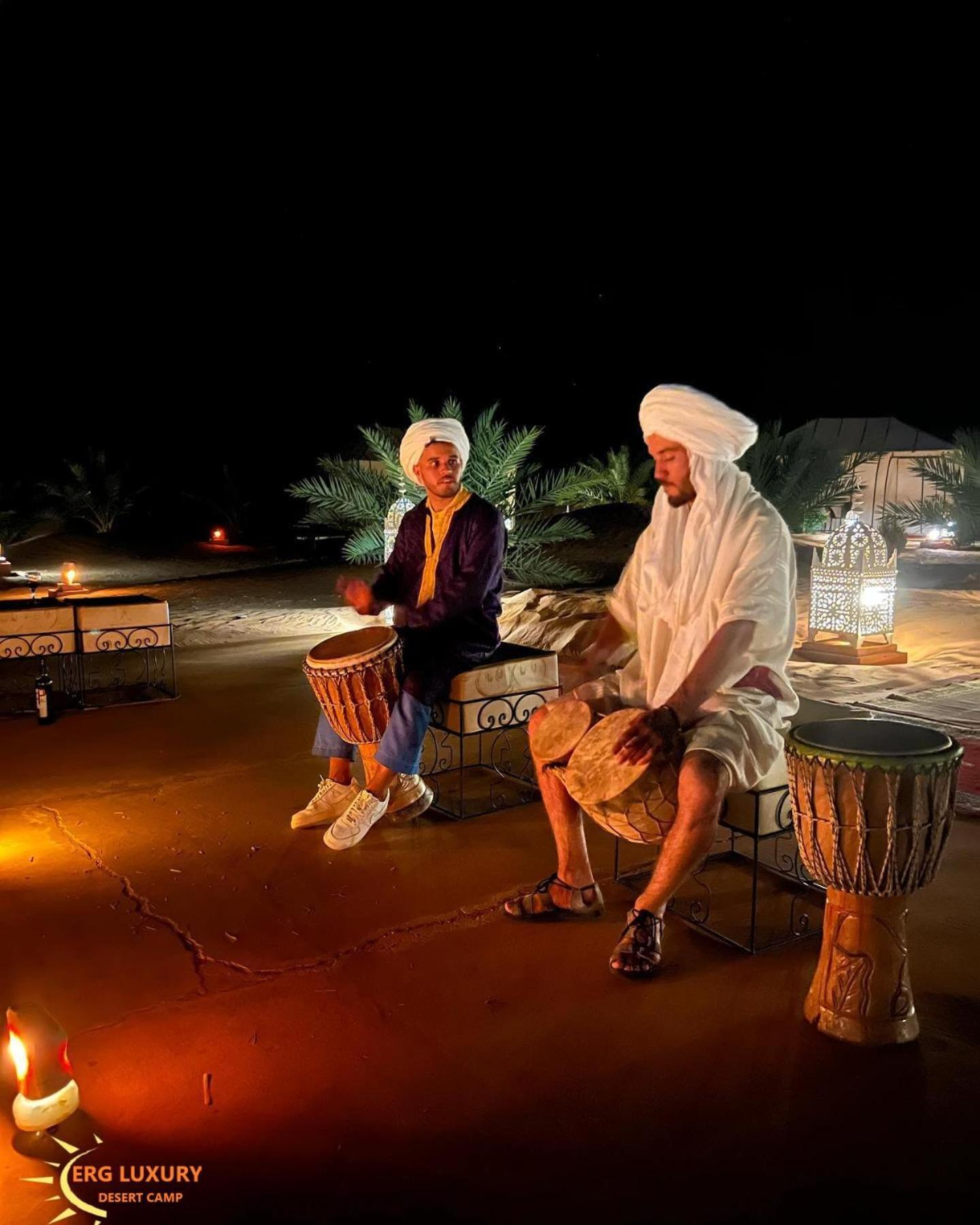 Dounia Luxury Camp 호텔 메르주가 외부 사진